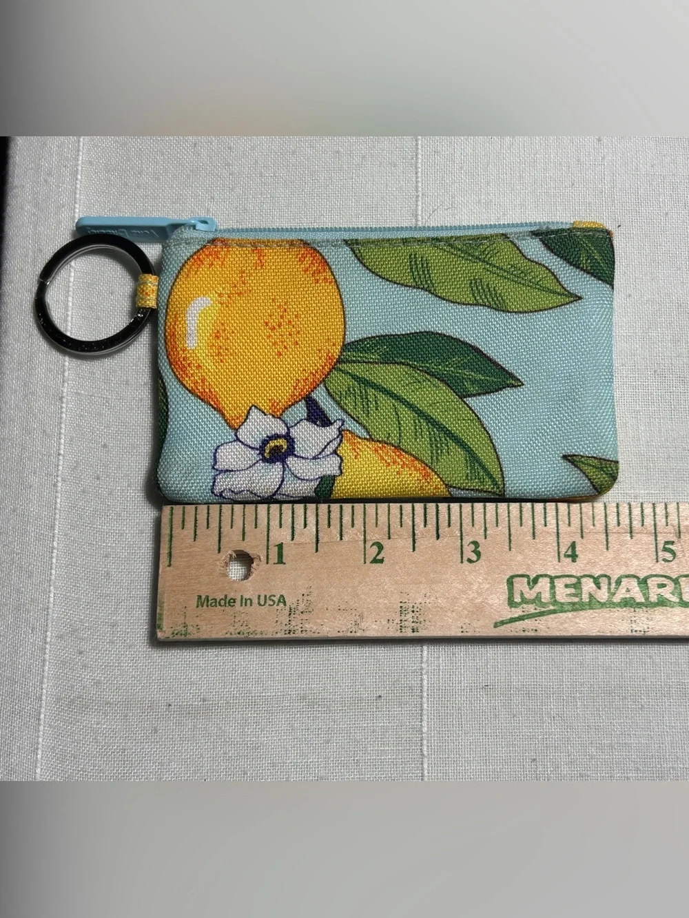 Vera Bradley Lemon Grove Keyring ID Holder - Picture 5 of 6